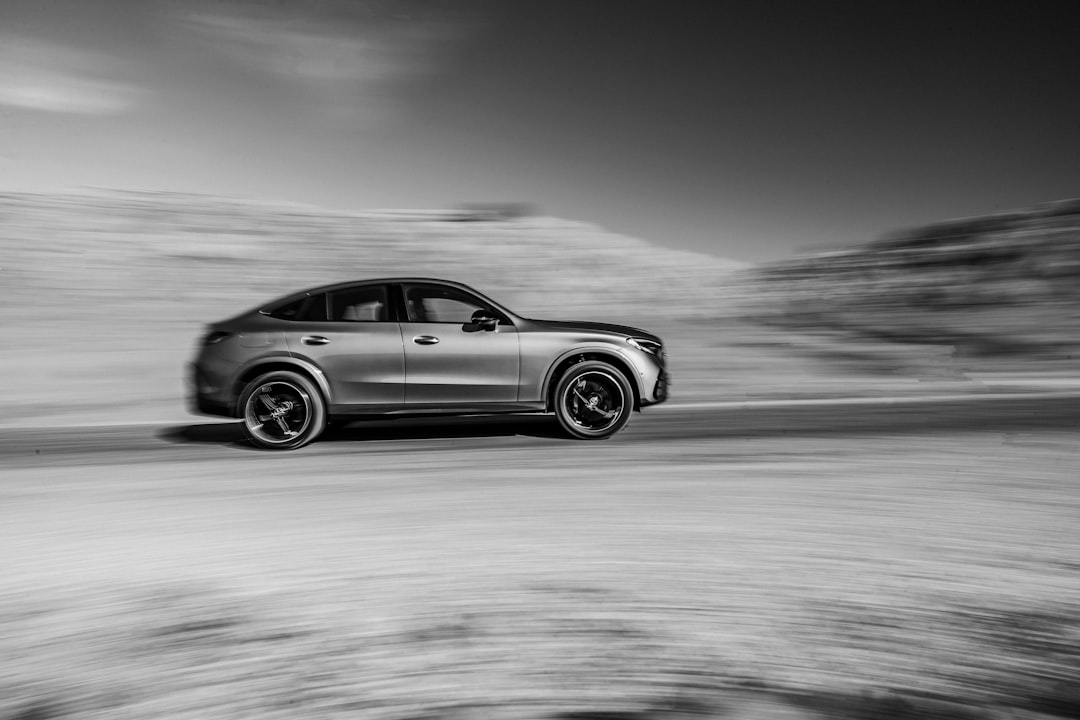 Logo Profesionale vs Logo e Lirë: Çfarë Efekti Ka në Imazhin e Biznesit Tuaj — TechAlb Blog